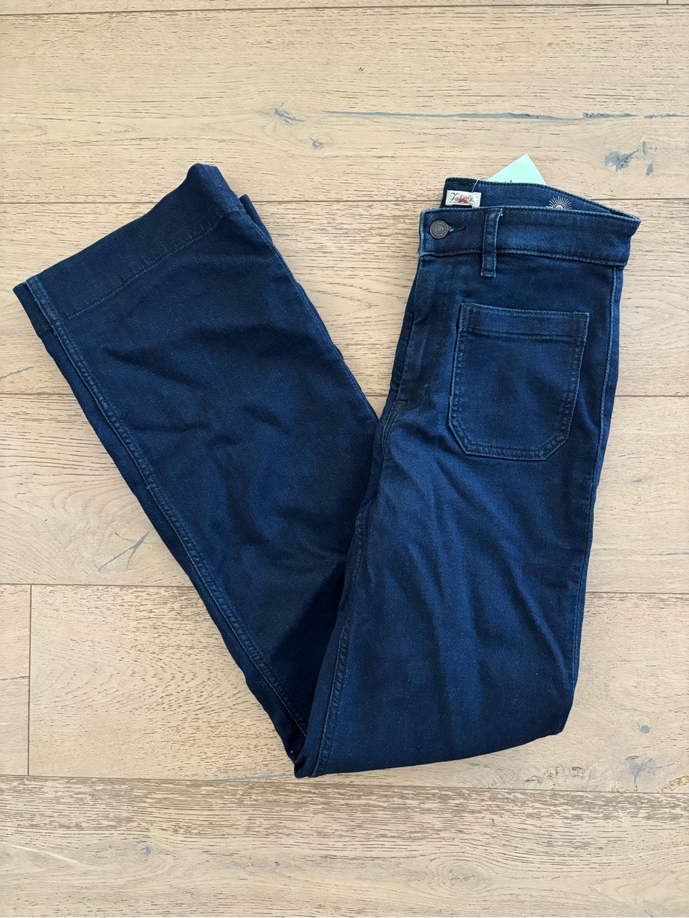 Faherty Stretch Terry Patch Pocket Pant in  Clermont Wash